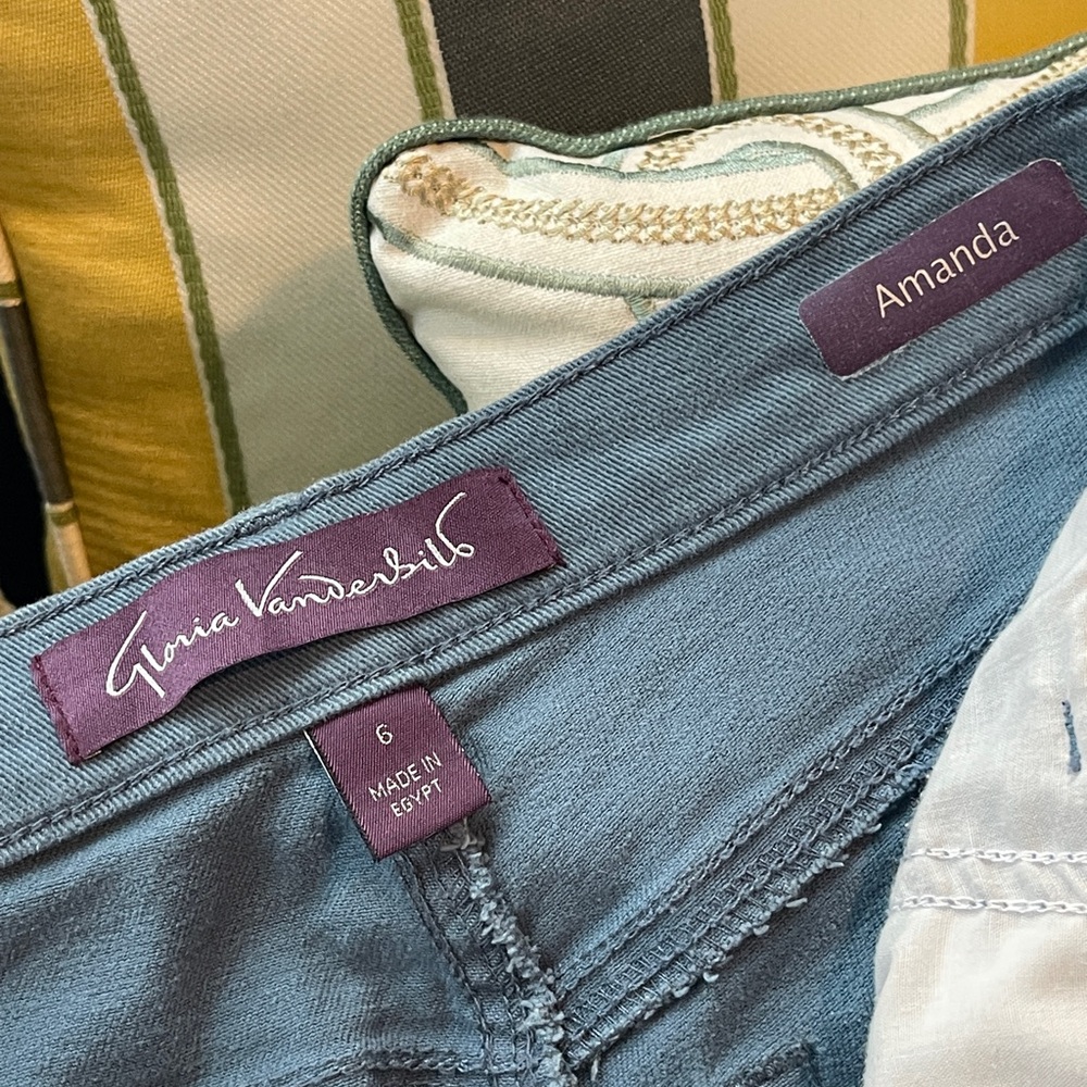 Gloria Vanderbilt Jeans, Size 6, Ankle Length, Sage Green